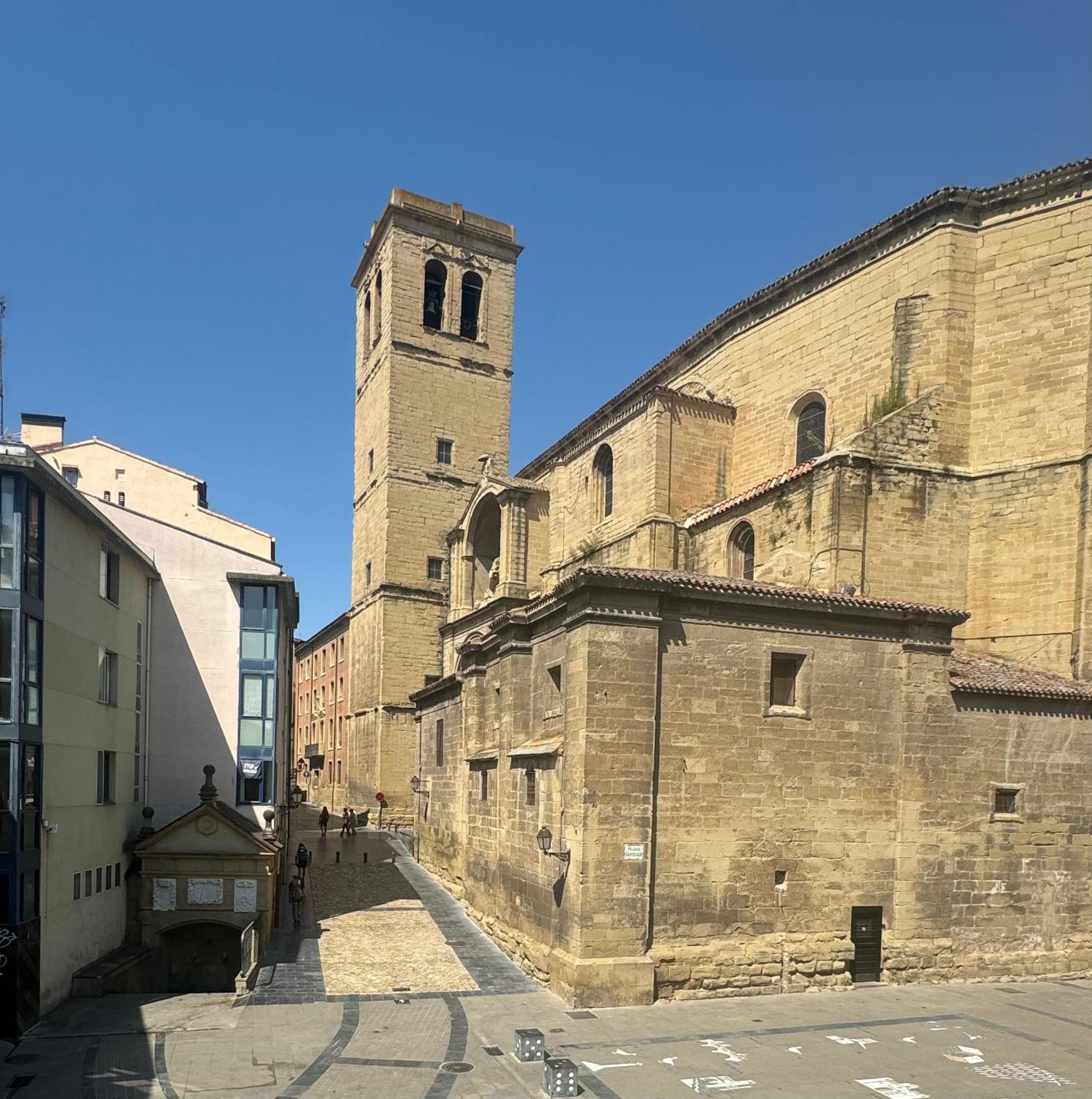Santiago Tower Aire Ac Casco Antiguo By Apartamentos Logroño Buitenkant foto