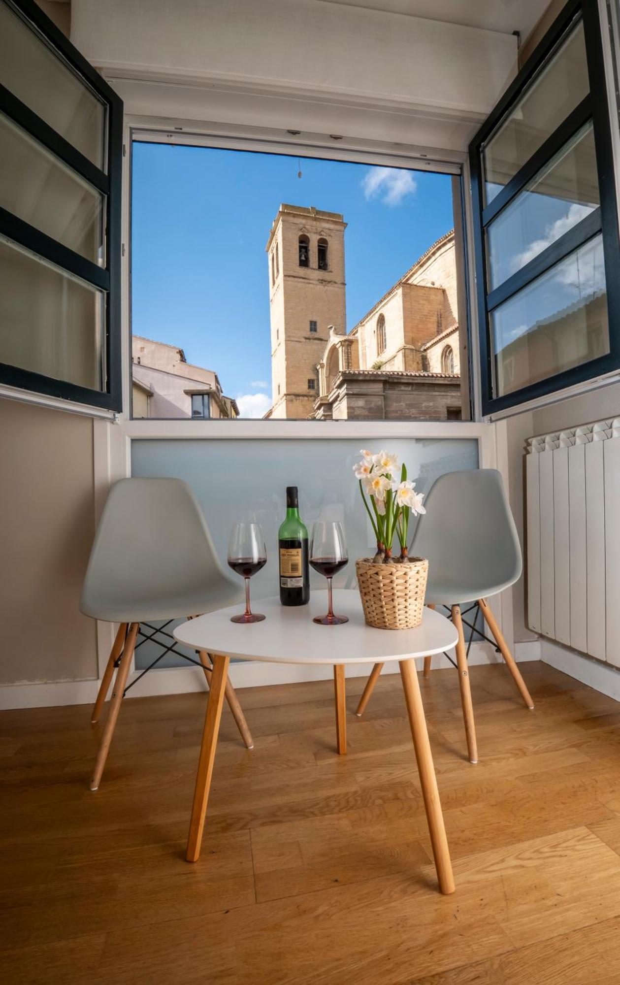 Santiago Tower Aire Ac Casco Antiguo By Apartamentos Logroño Buitenkant foto