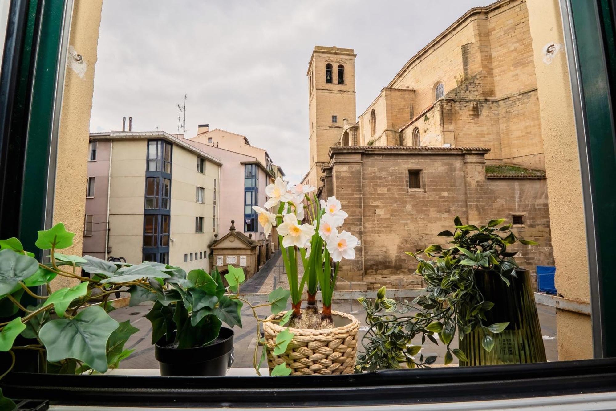 Santiago Tower Aire Ac Casco Antiguo By Apartamentos Logroño Buitenkant foto